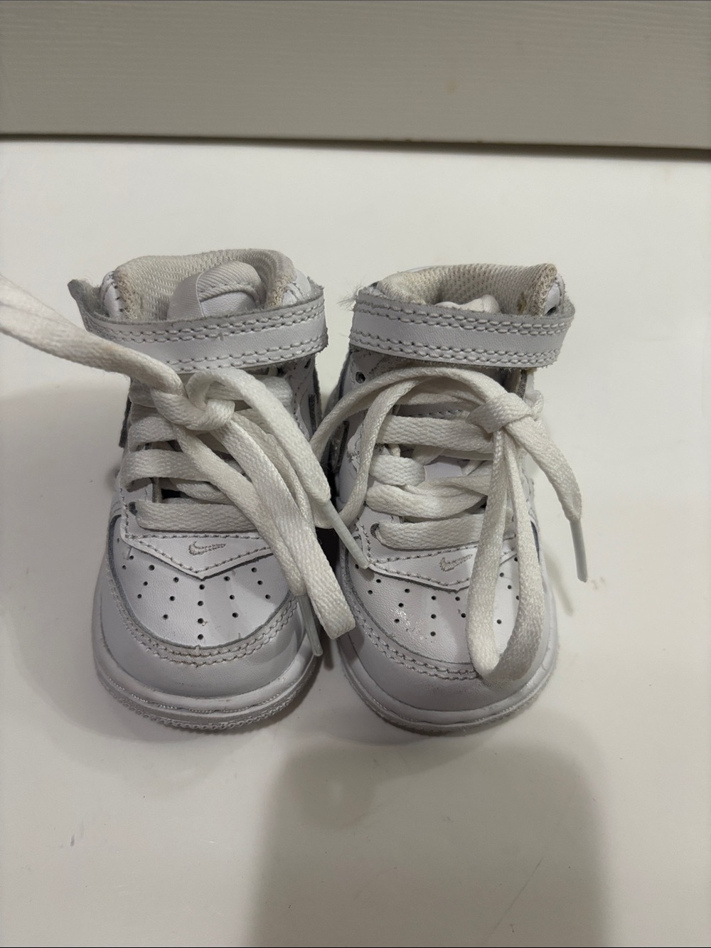 Nike Kids White High-Top Sneakers with Hook-and-Loop Strap